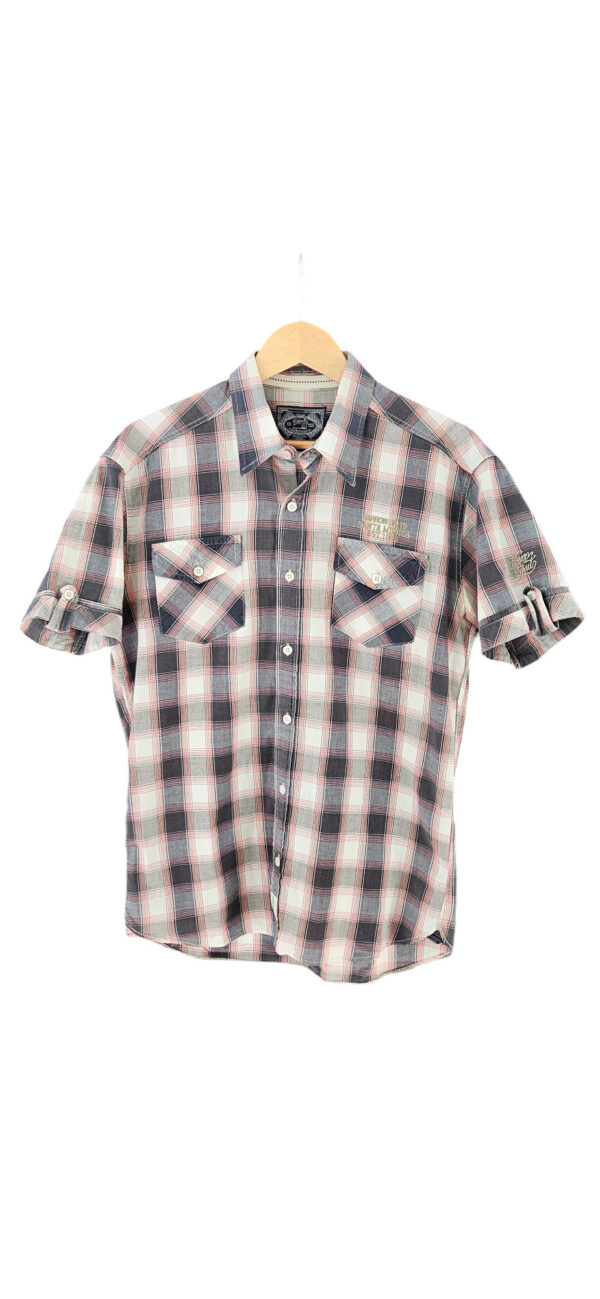 Camisa